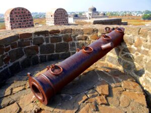 gulbarga fort, bahmani dynasty, indo-persian, architecture, canon, karnataka, india, citadel